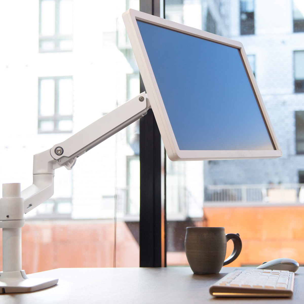 Ergotron – LX Monitor Arm, Single Monitor Desk Mount – fits Flat Curved Ultrawide Computer Monitors up to 34 Inches, 7 to 25 lbs, VESA 75x75mm or 100x100mm – Polished Aluminum