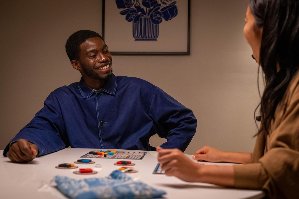 Azul Board Game - Award-Winning Tile-Placement Strategy Game, Beautiful Mosaic Art, Family Fun for Kids & Adults, Ages 8+, 2-4 Players, 30-45 Minute Playtime